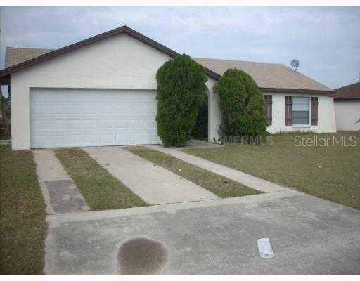 195 E Cedarwood Cir., Kissimmee, FL 34743