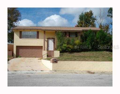 1708 Hickorywood Ln., Orlando, FL 32818
