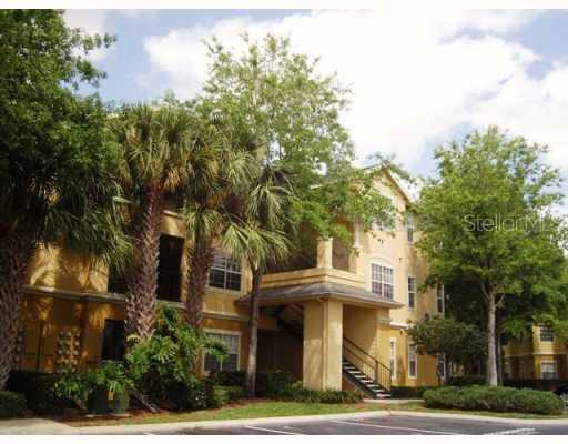 2572 Robert Trent Jones Dr. #1211, Orlando, FL 32835