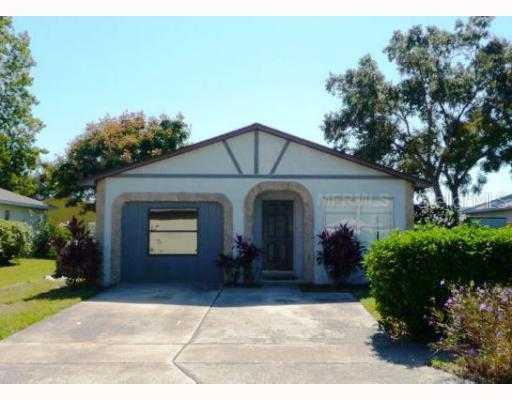 1512 Brookside Ave., Kissimmee, FL 34744