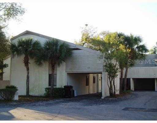 1428 Oak Pl. #J, Apopka, FL 32712