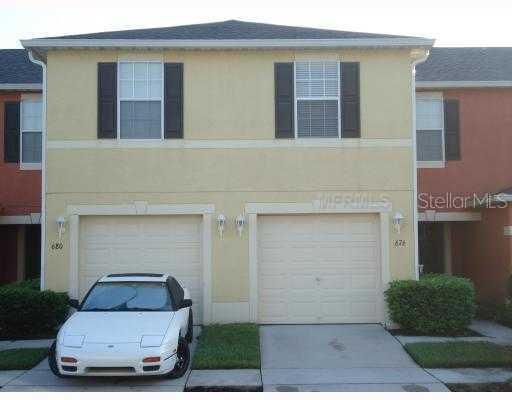 676 Cresting Oak Cir. #450, Orlando, FL 32824