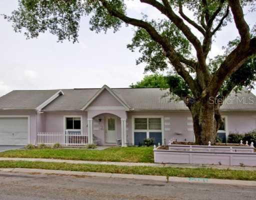 8435 Oak Bluff Dr., Orlando, FL 32827