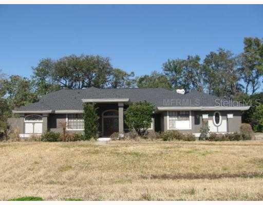 208 Robin Lee Rd., Oviedo, FL 32765