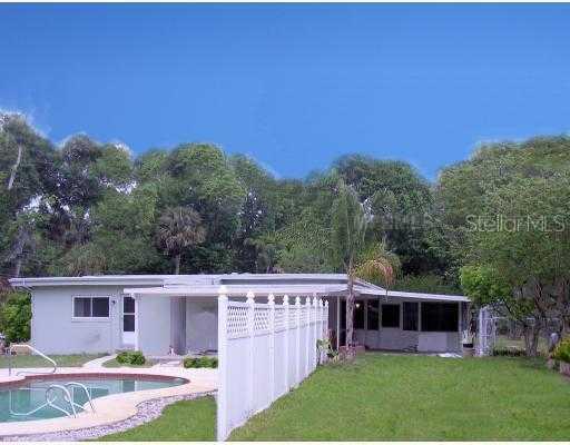 226 Flamingo Dr., Sanford, FL 32773