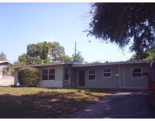 135 N Lakewood Cir., Maitland, FL 32751
