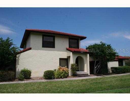 439 Hunter Cir., Kissimmee, FL 34758