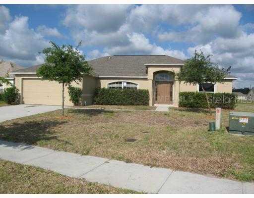 3245 Murray Hill Loop, Kissimmee, FL 34758