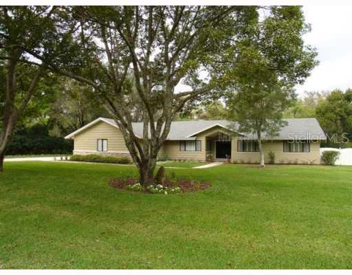 910 Arabian Ave., Winter Springs, FL 32708