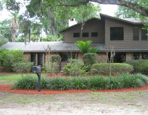 520 Lake St., Windermere, FL 34786