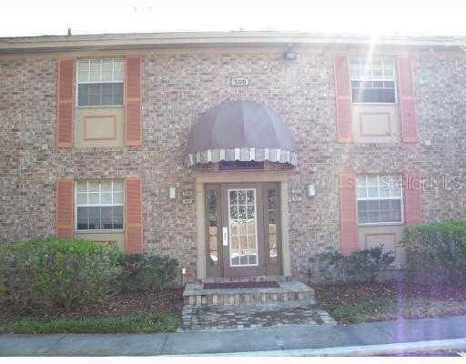 508 Banyon Tree Cir. #200, Maitland, FL 32751