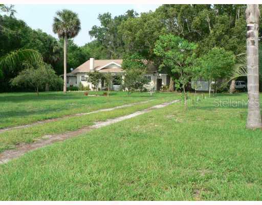 245 N Central Ave., Apopka, FL 32703