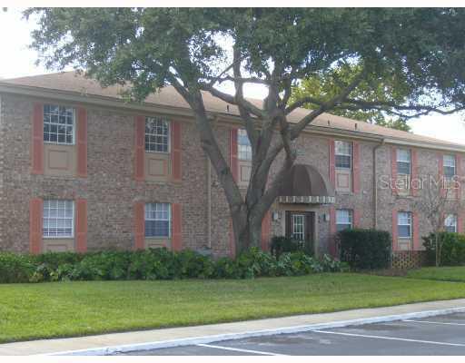 492 Banyon Tree Cir. #106, Maitland, FL 32751