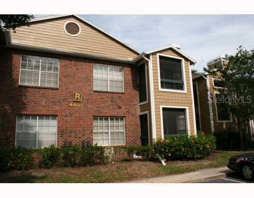 4401 Thornbriar Ln. #207, Orlando, FL 32822