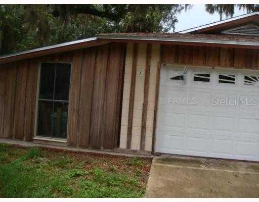 435 Palm Dr., Oviedo, FL 32765