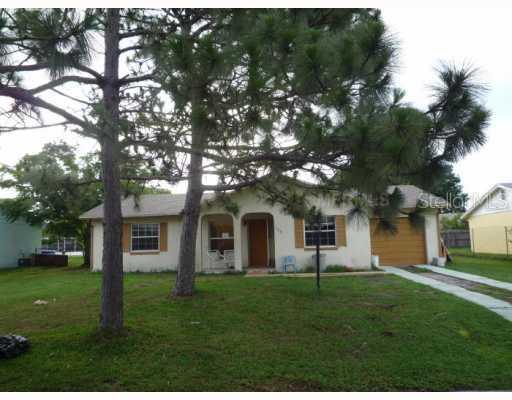 149 Mexicali Ave., Kissimmee, FL 34743