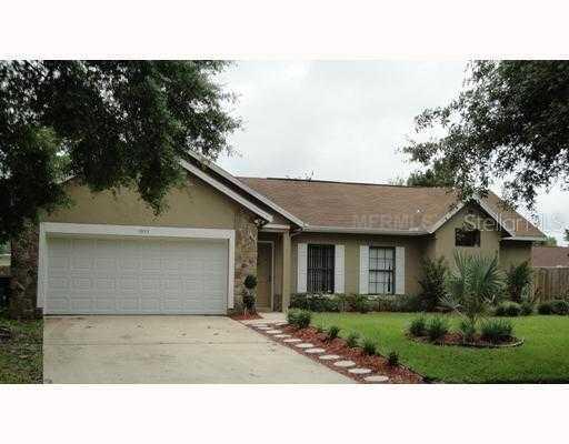 1055 Mckinnon Ave., Oviedo, FL 32765