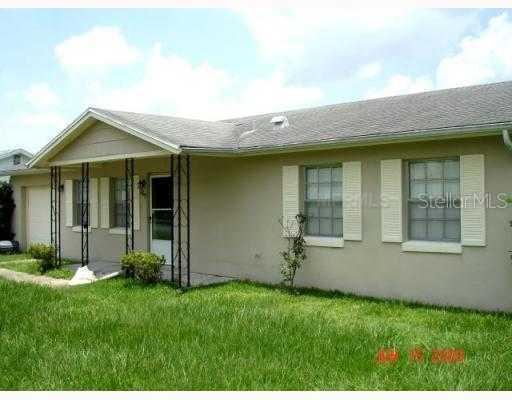 267 Valencia Ave., Kissimmee, FL 34743