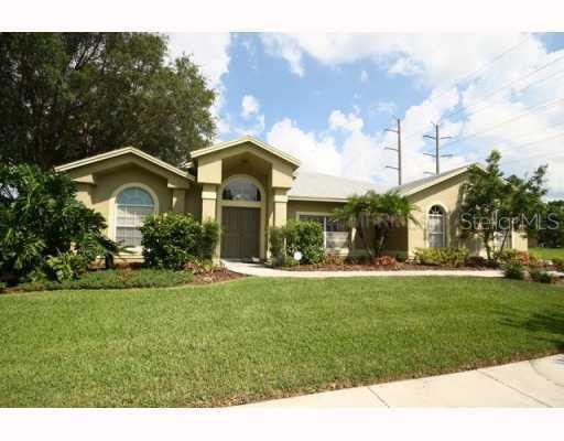 1674 Carillon Park Dr., Oviedo, FL 32765