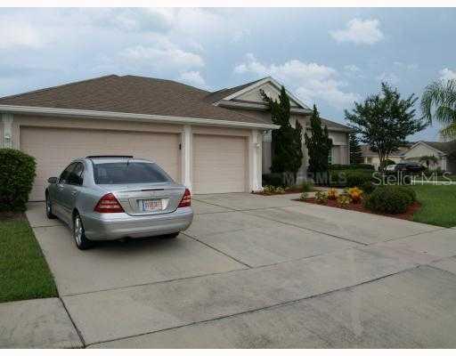 9219 Hidden Stream Ct., Orlando, FL 32825