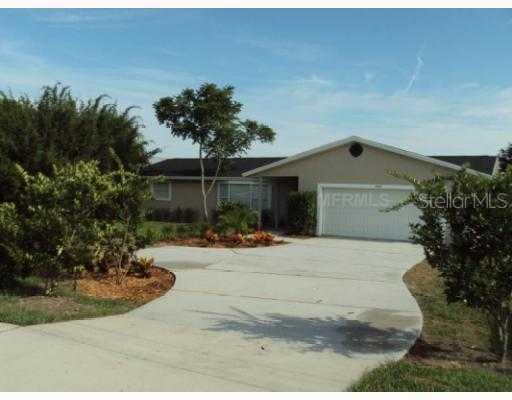 2013 Lake Dr., Casselberry, FL 32707