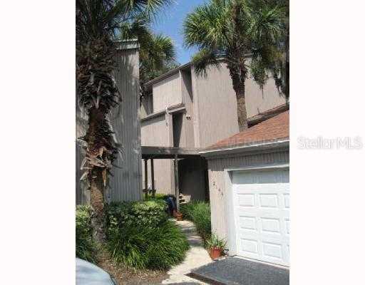 2150 Woodbridge Rd., Longwood, FL 32779