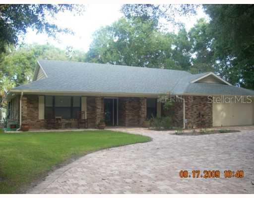 2195 Lauren Ln., DeLand, FL 32720