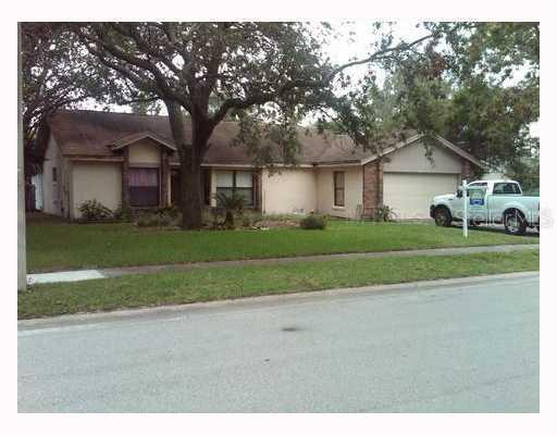2315 Kimberwicke Cir., Oviedo, FL 32765