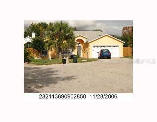 2667 Spring Glen Ln., Apopka, FL 32703