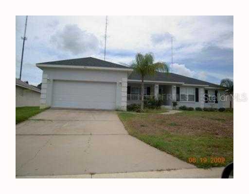 2711 Highlands Creek Dr., Lakeland, FL 33813