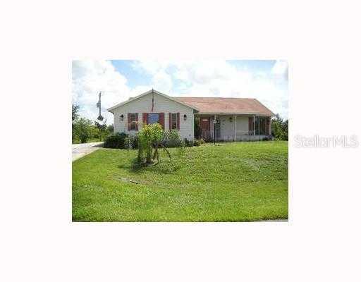 6136 Higgins Ave., Fort Myers, FL 33905