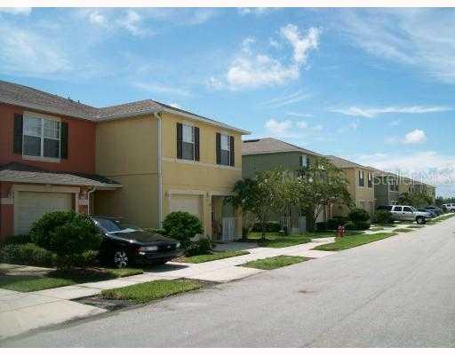 717 Cresting Oak Cir. #115, Orlando, FL 32824