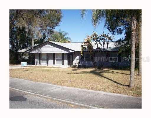 201 Cedarwood Dr., Maitland, FL 32751