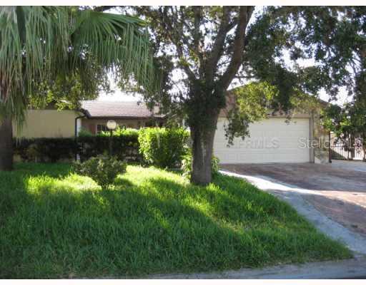 563 Bitterwood Ct., Kissimmee, FL 34743