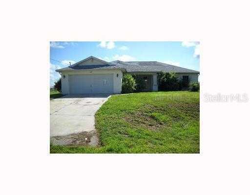 1409 Yvonne Ave., Lehigh Acres, FL 33976