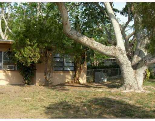 8000 Lake Eve Dr., Orlando, FL 32810