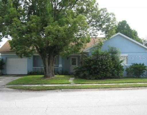 8701 Oak Bluff Dr., Orlando, FL 32827