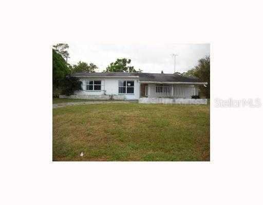 1102 E Bougainvillea Rd., Lehigh Acres, FL 33936