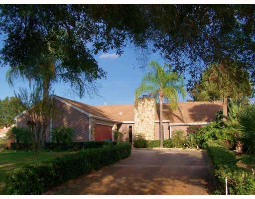 1625 Silversmith Pl., Orlando, FL 32818