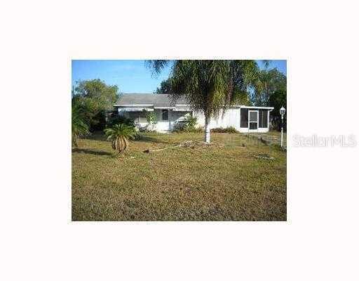 2253 9th Ter., Lehigh Acres, FL 33936