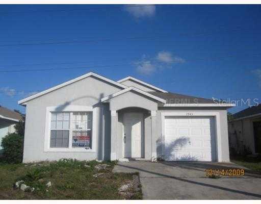 1945 Spruce Ridge Dr., Orlando, FL 32808