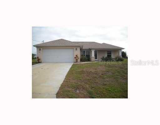 1811 NW 2nd Pl., Cape Coral, FL 33993