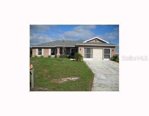 1225 Belair St., Lehigh Acres, FL 33974