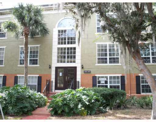 4174 Versailles Dr. #4174D, Orlando, FL 32808