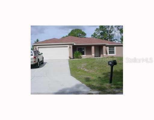 857 Millpond St., Lehigh Acres, FL 33974