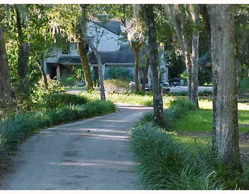 2814 Pemberton Creek Dr., Seffner, FL 33584