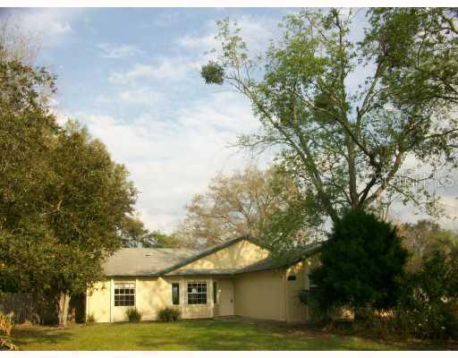 25303 Rolling Oak Rd., Sorrento, FL 32776