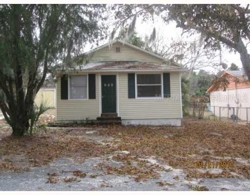 254 Pine Ave., Mount Dora, FL 32757
