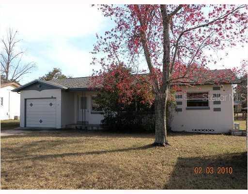 67 Park Ln., DeBary, FL 32713