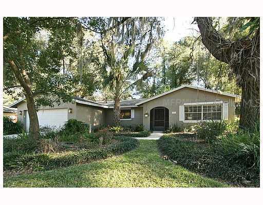 106 Rose Briar Dr., Longwood, FL 32750